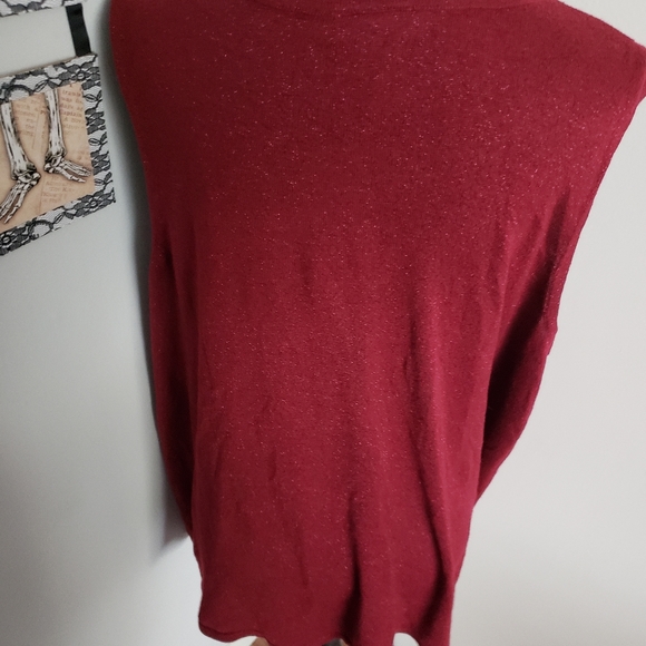 Catherines Red & Metallic Sleeveless Knit Top. Size 3X - Picture 2 of 7